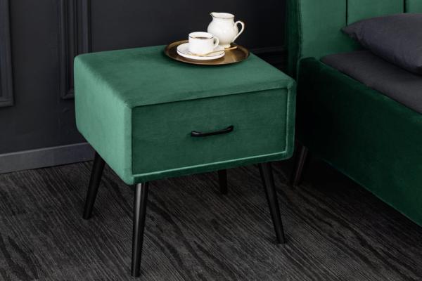 Moderný nočný stolík SIXTIES 50 cm, lesná zelená, zamat